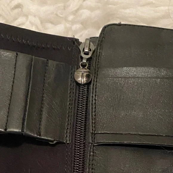 TAHARI Womens Black Boots - Picture 6 of 12